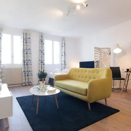 Apartment Magnifique - 15 Minutes A Pieds Palais *