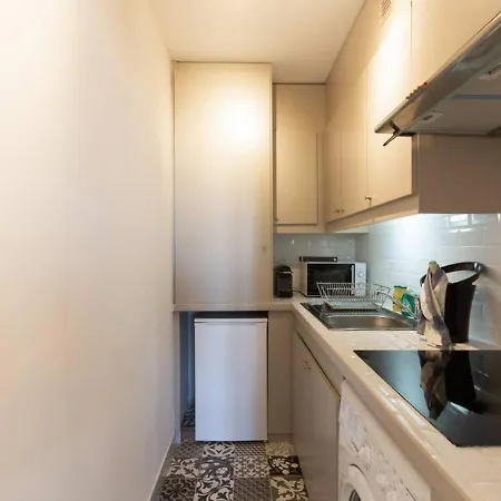 Magnifique - 15 Minutes A Pieds Palais Apartment